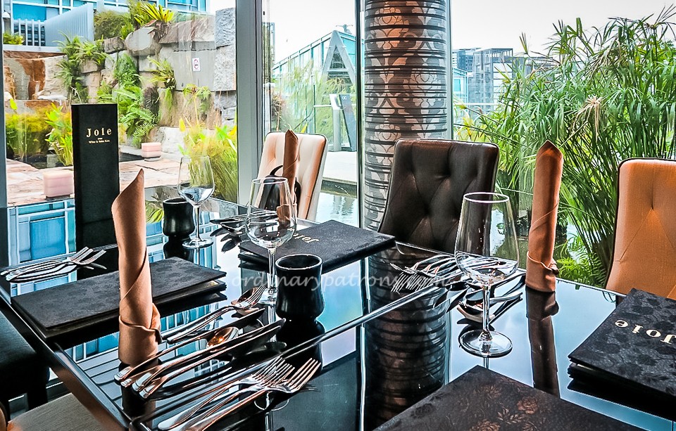 Joie holiday travel to Singapore for vegan eats - Joie