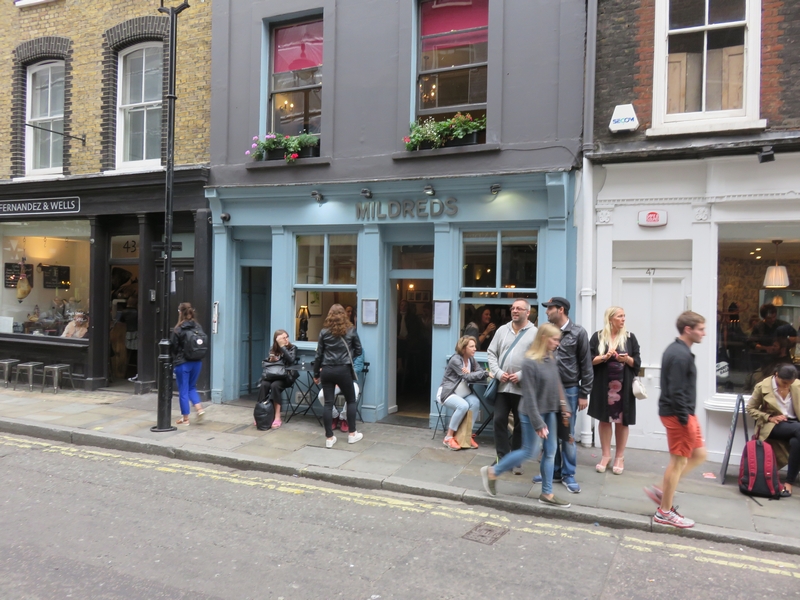 Mildreds Mildreds restaurant in London for lunch with backpacker's budget.