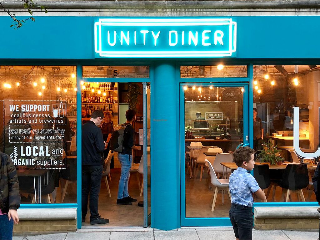 Unity Dinner restaurant in London for dinner with average budget